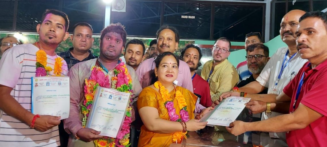 व्यापार मण्डल चुनाव में कवि जोशी अध्यक्ष, हेम चंद्र जोशी उपाध्यक्ष, पुष्कर किरमोलिया सचिव व राहुल साह सह सचिव पद पर रहे विजयी