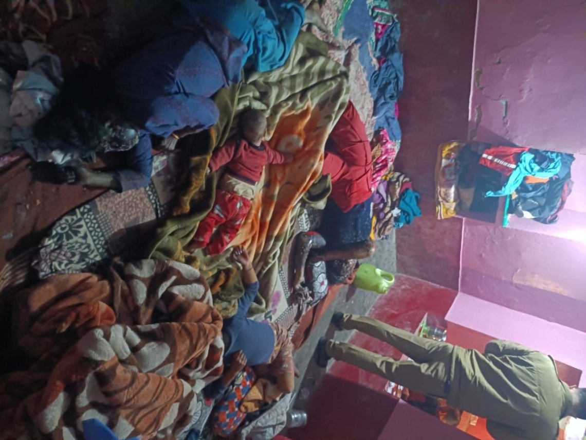 बड़ी खबर: बागेश्वर में कमरे में बंद मिले मां और तीन बच्चों के शव । मर्डर या सुसाइड में उलझी गुत्थी?