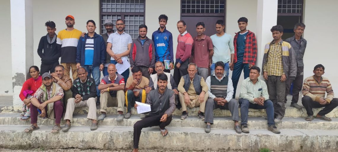 बड़ी खबर: साहब यह कैसा जल जीवन मिशन । लाखों की पेयजल लाइन बिछी फिर भी पानी की टेंशन