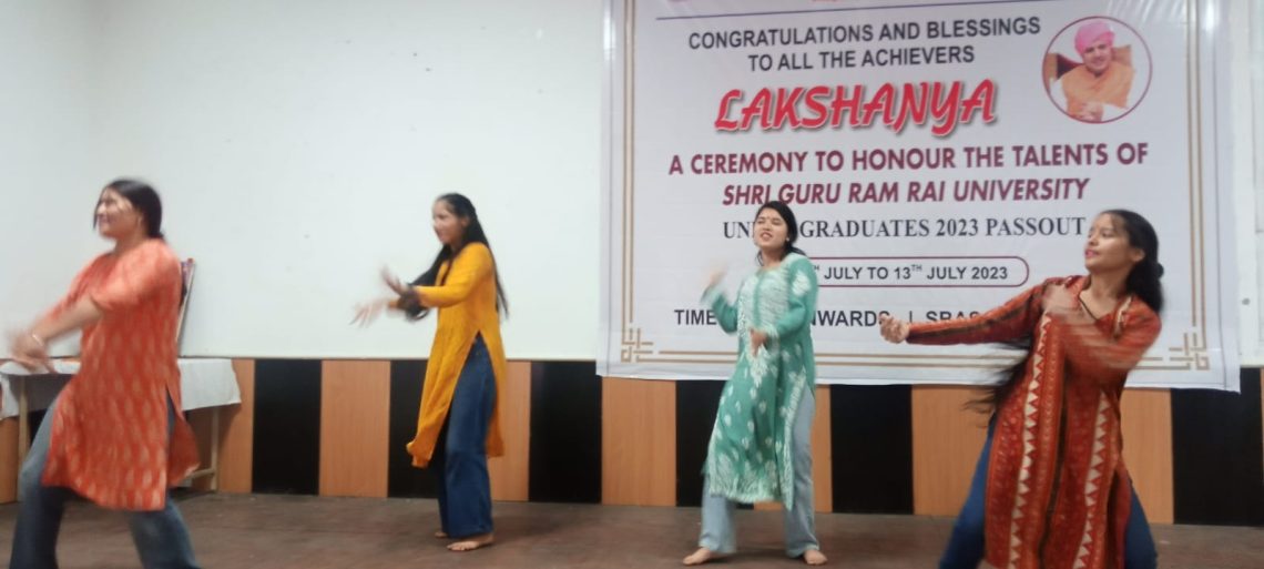 कम फीस में गुणवत्तापरक शिक्षा का केंद्र है श्री गुरुराम राय विश्वविद्यालय: कुलाधिपति