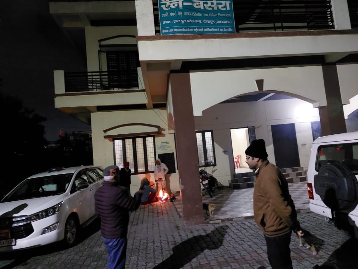 बढ़ती ठंड में रेन बसेरों को व्यवस्थित करने में आगे आया नगर निगम – नगर आयुक्त ने किया रेन बसेरों का औचक निरीक्षण