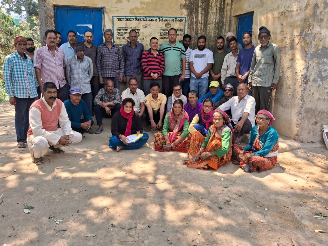 गजब : जल जीवन मिशन में विभाग और ठेकेदार की मनमानी, सर्वे के विपरीत बिछा दी लाइन