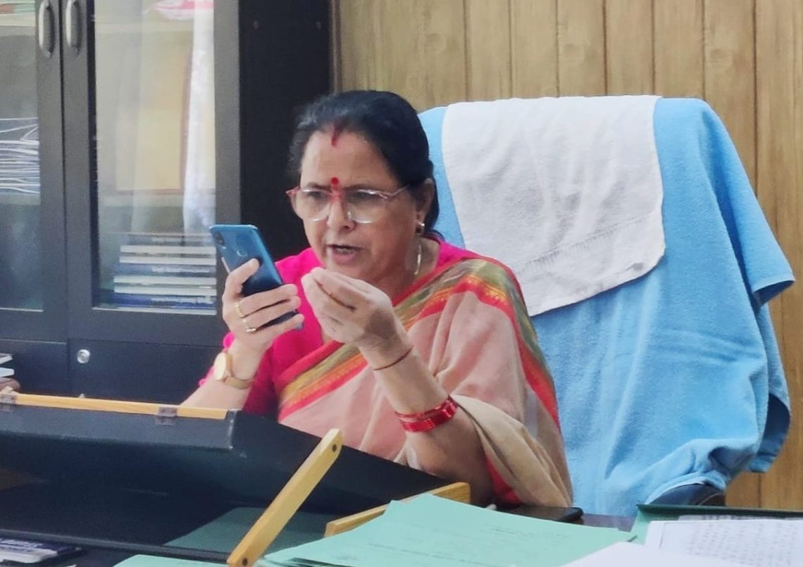 बड़ी खबर : दुष्कर्म और छात्रा से छेड़छाड़ के मामले में महिला आयोग अध्यक्ष सख्त। शीघ्र कार्यवाही के निर्देश