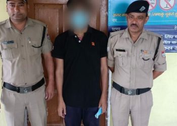 एक्शन : सुकन्या योजना में 71 हजार की गड़बड़ी। पोस्टमास्टर गिरफ्तार ..
