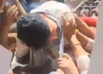 कांग्रेस महिला अध्यक्ष के साथ पुलिस की बदसलूकी, भड़के कांग्रेसी