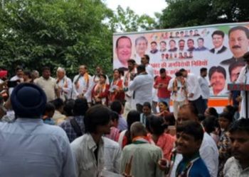 आक्रोश : सरकार के खिलाफ कांग्रेस का हल्लाबोल, जिला मुख्यालय का किया घेराव।
