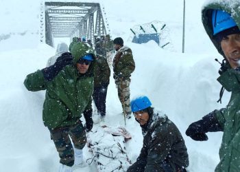बड़ी अपडेट: एवलांच हादसे में 4 मजदूरों की मौत, 5 अब भी लापता, रेस्क्यू ऑपरेशन जारी