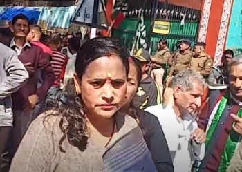 हंगामा: रीजनल पार्टी का सीएम आवास कूच। मंत्री का मांग रहे इस्तीफा ..