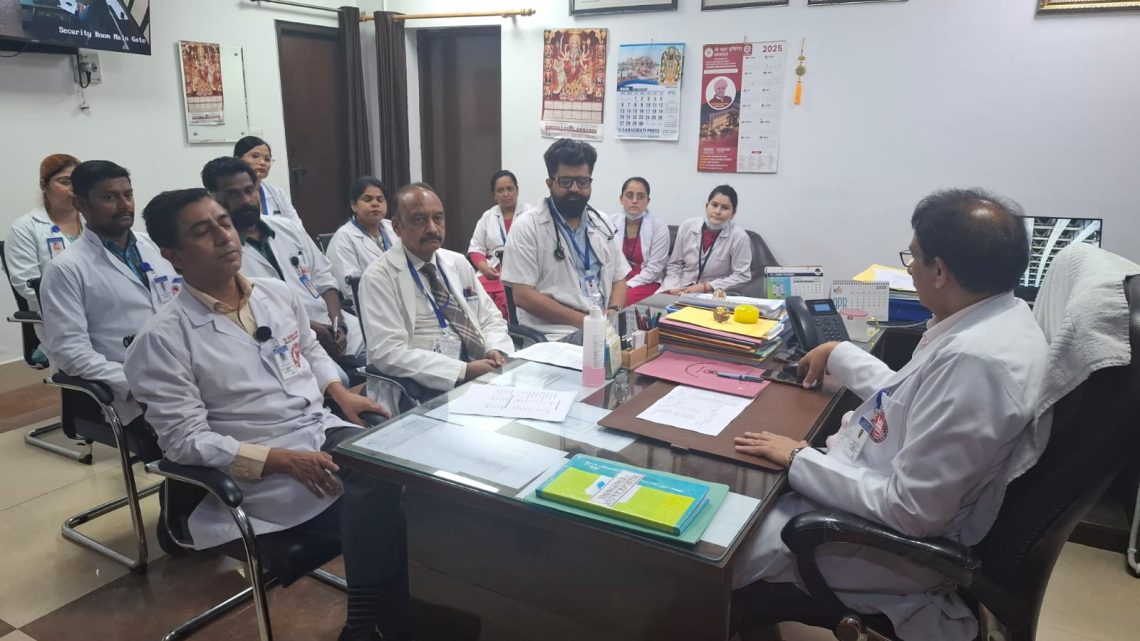 डेंगू से निपटने को तैयार श्री महंत इन्दिरेश अस्पताल, 50 बेड का विशेष वार्ड आरक्षित