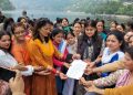 नैनीताल दुष्कर्म मामला: महिलाओं का विरोध। फांसी की मांग