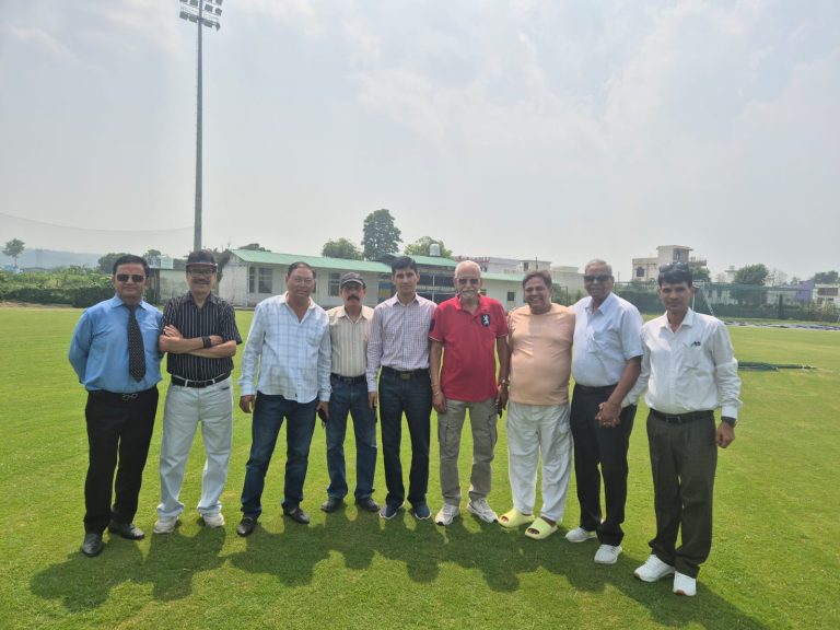 बड़ी खबर: जोरो पर देवभूमि गोल्ड कप की तैयारियां। फाइनल निरीक्षण के लिए पहुंचे वरिष्ठ पदाधिकारी ..