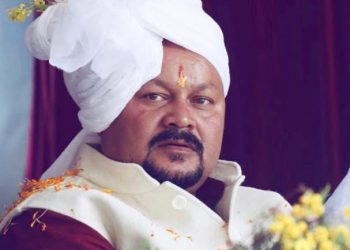 फिर गुस्से मे हरीश धामी :  जिले के भ्रष्ट आला अधिकारी को करूंगा बेनकाब