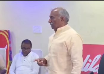 वायरल वीडियो : मेरे होते हुए किसी की औकात नहीं, जो गरीबों की जमीन पर कब्जा करे।