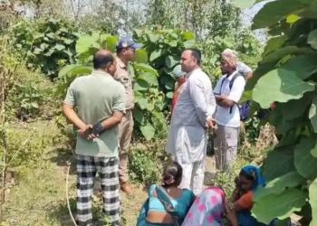 महिला का अधजला शव मिलने से क्षेत्र में बना सनसनी का माहौल