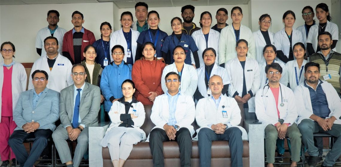  130 कम्युनिटी हेल्थ ऑफिसर्स ने पूरी की कैंसर सर्वाइवरशिप ट्रेनिंग। कैंसर देखभाल को मिलेगा नया बल