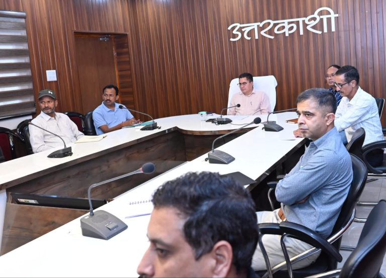 बड़ी खबर: पंचायत चुनाव की तैयारी तेज। 47 लाख से ज्यादा मतदाता डालेंगे वोट**