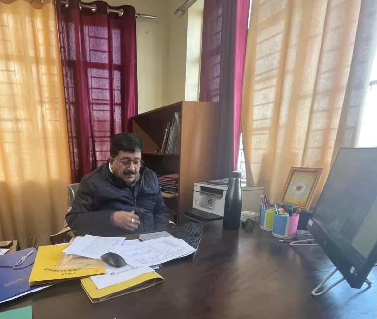 राष्ट्रीय गोपाल रत्न पुरस्कार के लिए मुख्य पशु चिकित्सा अधिकारी पौड़ी डॉ विशाल शर्मा ने किसानों से मांगे आवेदन