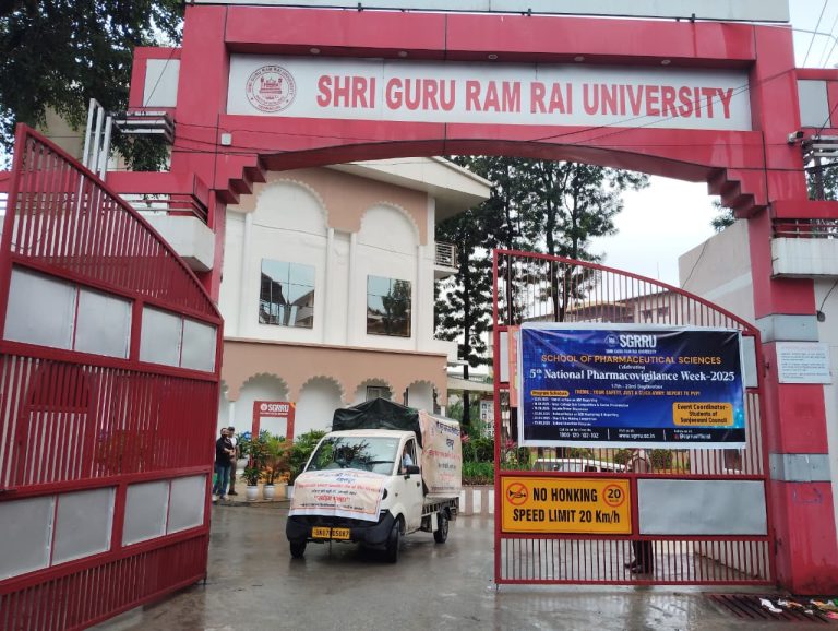 Dehradun Cloudburst:  एसजीआरआर विश्वविद्यालय ने बढ़ाया मदद का हाथ। सहस्त्रधारा आपदा पीड़ितों के लिए शुरू किया ‘सांझा चूल्हा’