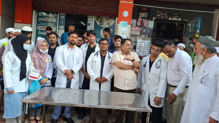 Uttarakhand Health News: श्री महंत इन्दिरेश अस्पताल ने लगाया निःशुल्क स्वास्थ्य शिविर, पीड़ितों ने उठाया लाभ