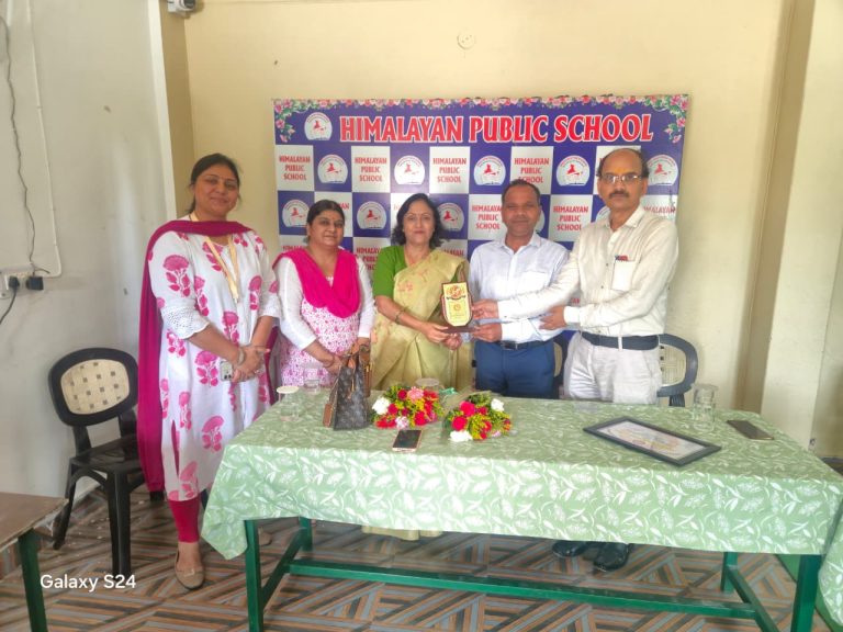 राष्ट्रीय आयुर्वेद दिवस के उपलक्ष में भारतीय चिकित्सा परिषद उत्तराखंड द्वारा आयुर्वेद जागरूकता कार्यक्रम का किया गया सफल आयोजन