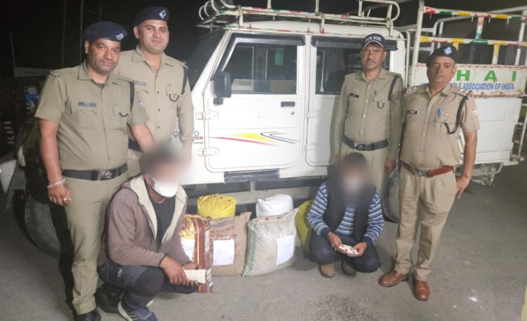 Uttarakhand News:पुलिस ने 167 किलो बेशकीमती मेडा व पंजा जड़ी-बूटी के साथ दबोचेदो तस्कर