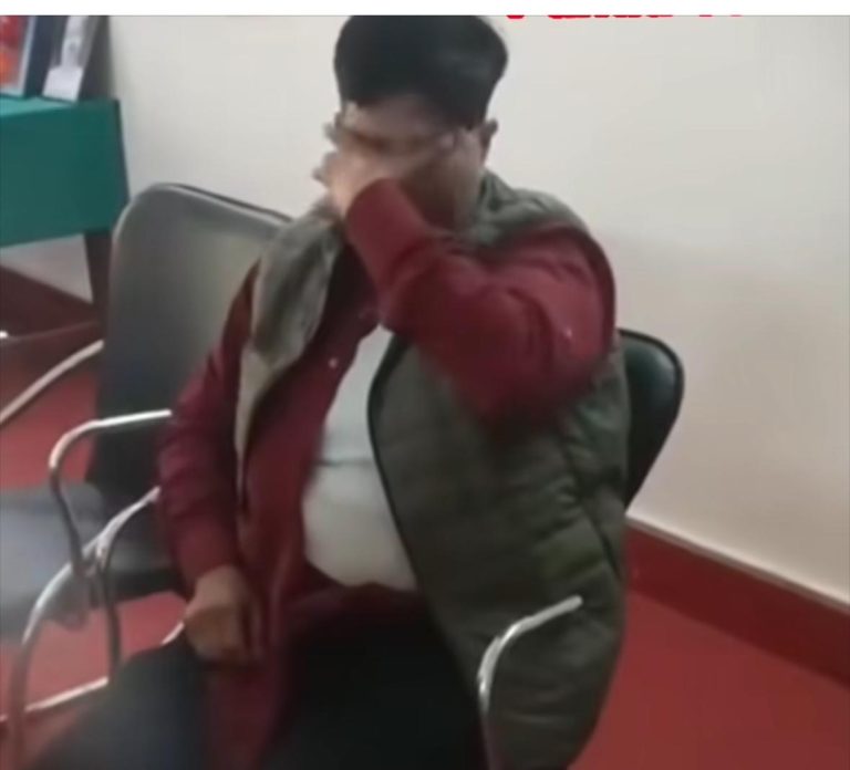 बड़ी खबर: महिला पीआरडी जवान ने युवा कल्याण अधिकारी पर लगाए उत्पीड़न और कपड़े फाड़ने के आरोप। जानिए पूरा मामला