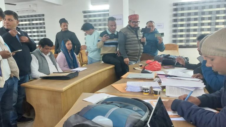 रुद्रप्रयाग की बजीरा सीट पर संग्राम: ओबीसी सर्टिफिकेट विवाद से उपचुनाव में मचा हड़कंप