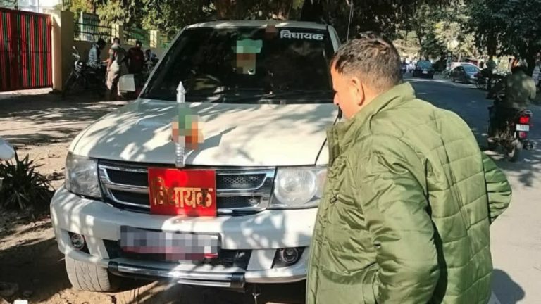 देहरादून में VIP ड्रामा: विधायक के बेटे की ठाठ-बाट वाली गाड़ी सीज