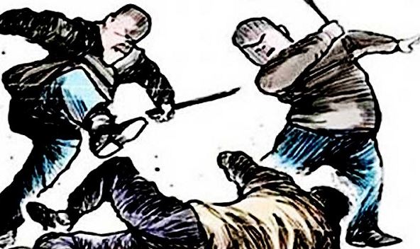 पूर्व विधायक चैंपियन के बेटे और गनर ने पूर्व मुख्य सचिव के बेटे को पीटा