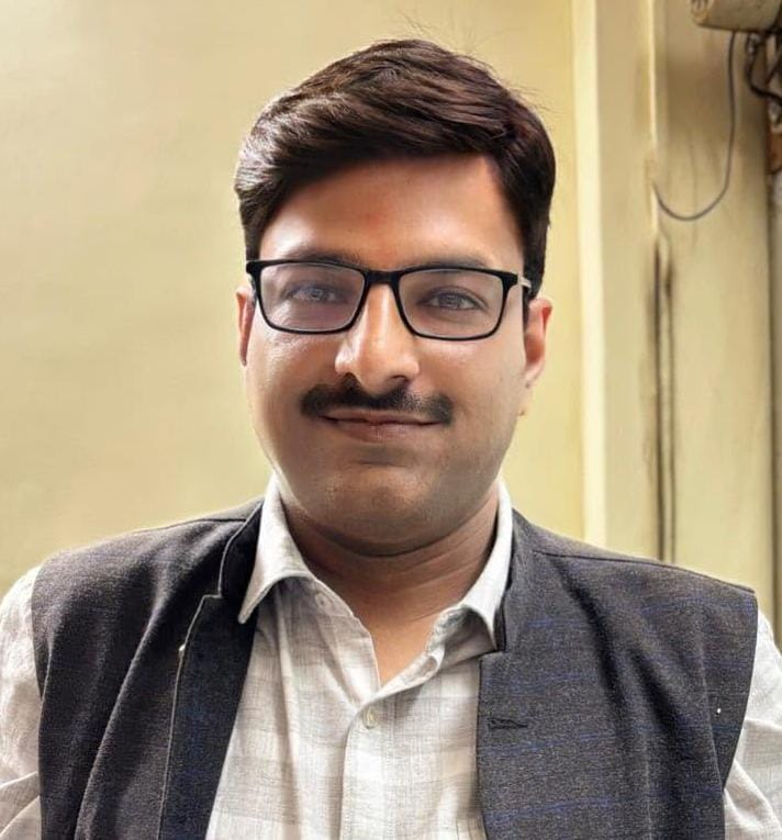 बिग ब्रेकिंग : पत्रकार पंकज मिश्रा की हत्या में अमित सहगल सहित दो गिरफ्तार। दोबारा हुआ मृतक का पोस्टमार्टम