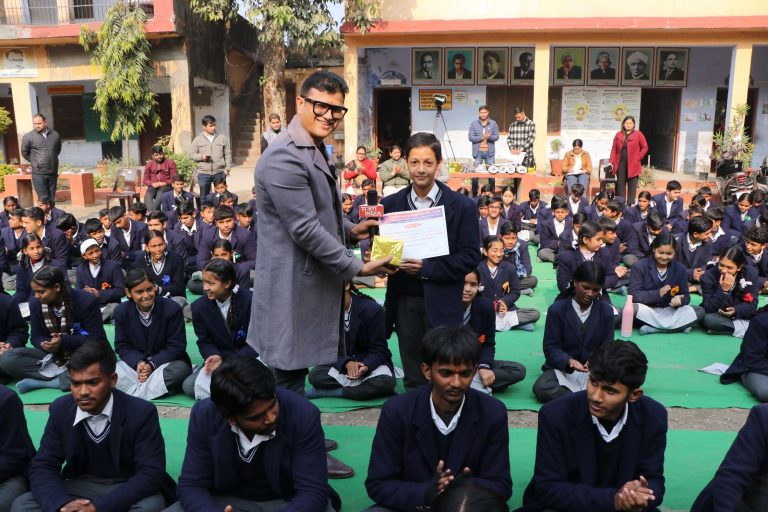 डोईवाला में नशा-मुक्ति अभियान, 600 से अधिक छात्र-छात्राओं ने ली नशे के खिलाफ शपथ