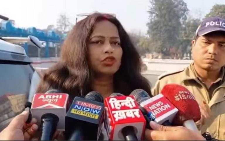 ब्रेकिंग न्यूज: अंकिता भंडारी हत्याकांड में नया ट्विस्ट! अभिनेत्री उर्मिला सनावर ने हरिद्वार कोर्ट में सौंपा अपना मोबाइल फोन