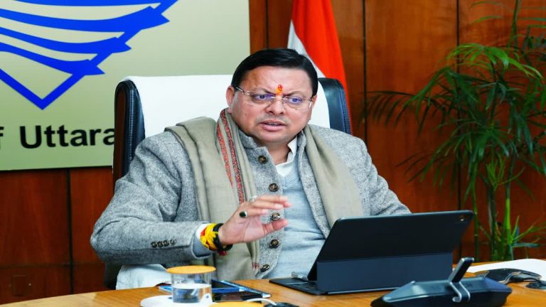 बजट से पहले धामी कैबिनेट का मेगा एक्शन, करोड़ों की योजनाओं को हरी झंडी