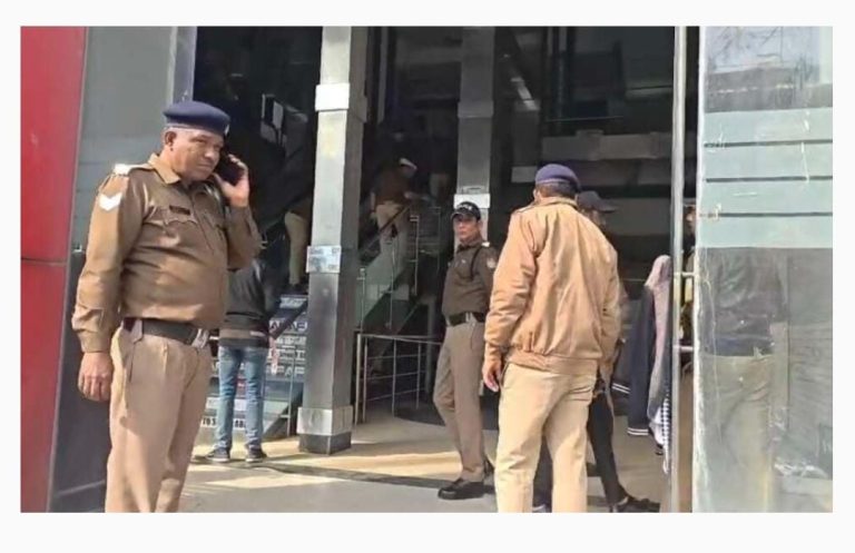 ब्रेकिंग न्यूज़ | देहरादून के सिल्वर सिटी मॉल में फायरिंग, युवक की मौत