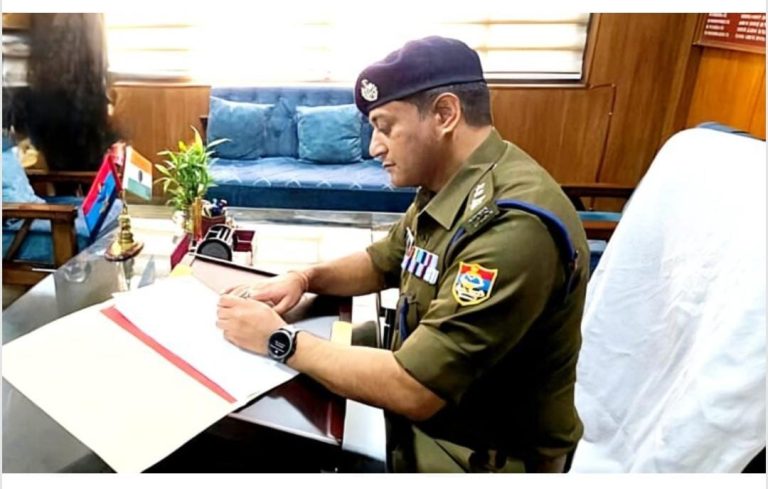 देहरादून में सख्त कप्तान की एंट्री, प्रमेन्द्र सिंह डोभाल ने संभाली कमान; अपराधियों को सीधा संदेश