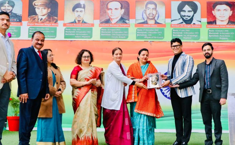 सीआईएमएस कॉलेज ऑफ नर्सिंग में 2025 बैच का लैंप लाइटिंग कार्यक्रम आयोजित