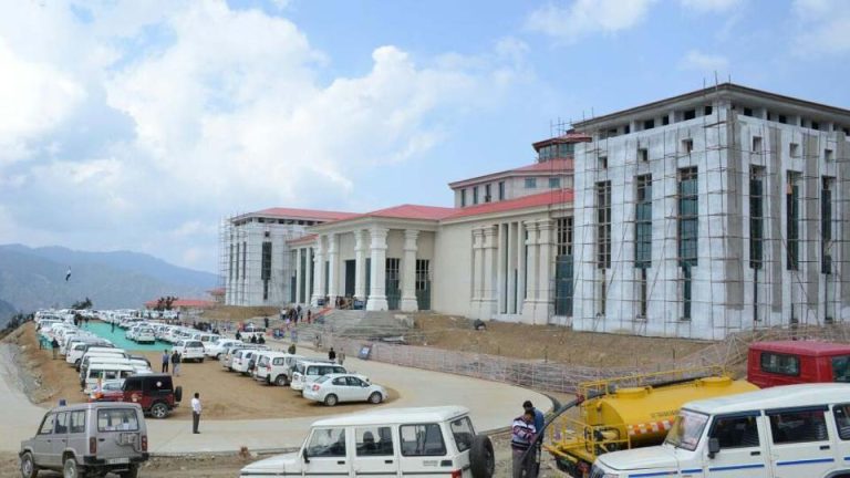 गैरसैंण विधानसभा पर नई बहस, ऑक्सीजन और ठंड का मुद्दा गरमाया