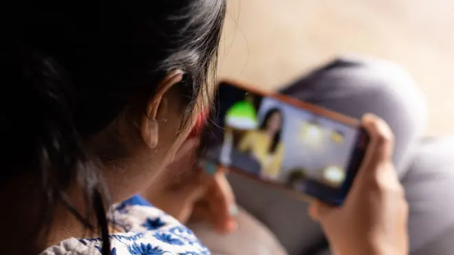 इंस्टाग्राम से शुरू हुआ रिश्ता बना मौत की वजह! ब्रेकअप के बाद 17 वर्षीय किशोर ने दी जान