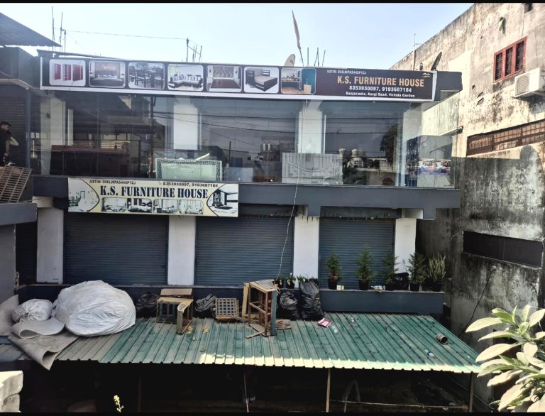 देहरादून में अवैध निर्माण पर एमडीडीए की बड़ी कार्रवाई, दो व्यवसायिक परिसरों को किया सील