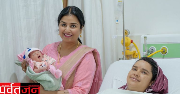 Uttarakhand News: ग्राफिक एरा अस्पताल ने रचा कीर्तिमान। बीस गांठें निकालकर कराया प्रसव 