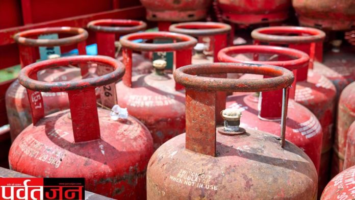 Dehradun gas cylinder rule