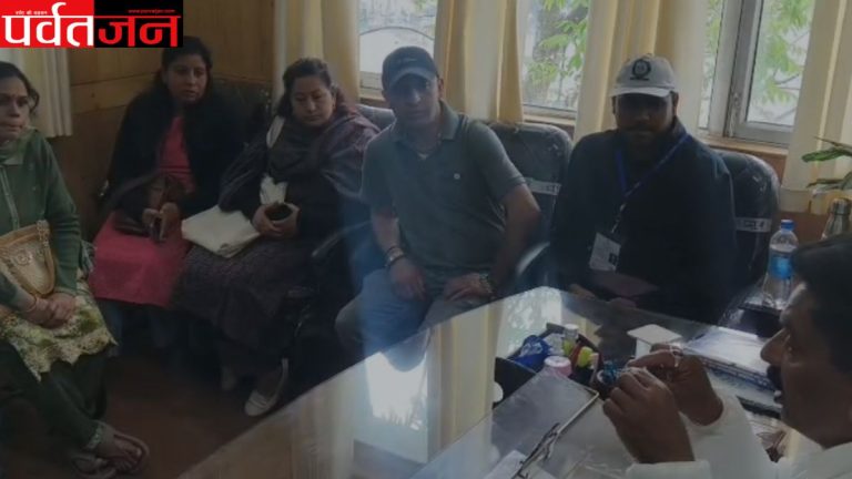 बड़ी खबर: प्रधानाध्यापकों के तुगलकी फरमान। जनगणना ड्यूटी में लगे शिक्षक नाराज