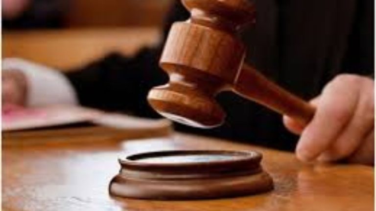 एक्शन: जनगणना ड्यूटी से नदारद खाद्य विभाग के 11 कर्मचारियों पर मुकदमा