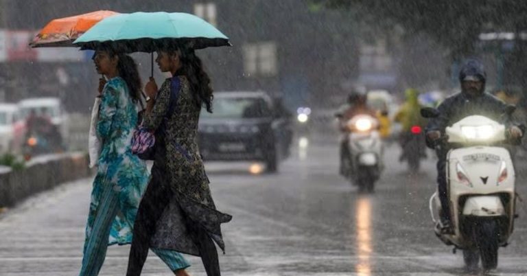 Uttarakhand Weather Update: 2 जुलाई तक पहाड़ों में होगी मूसलाधार बारिश। मैदानी जिलों में करना होगा इंतजार