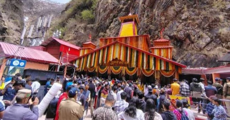 यमुनोत्री यात्रा में सिंगापुर की महिला श्रद्धालु समेत दो की गई जान। मृतकों का आंकड़ा 16 पहुंचा