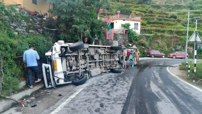 Badrinath Highway Accident