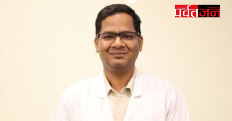 मैक्स हॉस्पिटल: देहरादून में रोबोटिक तकनीक से किडनी ट्रांसप्लांट की बड़ी सफलता। मां ने किडनी दान कर बेटी को दिया नया जीवन