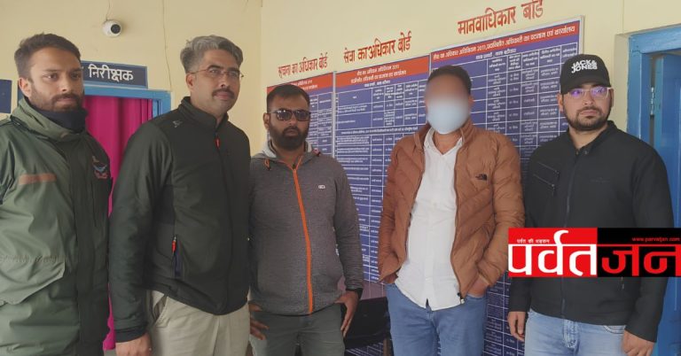 बद्रीनाथ चढ़ावा हेराफेरी मामला: अब पूर्व टेंपल अधिकारी राजेंद्र चौहान गिरफ्तार