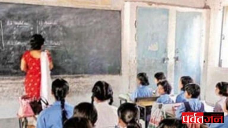 एक शिक्षक के भरोसे 43 बच्चे, कैसे संवरेंगे भविष्य के सपने?