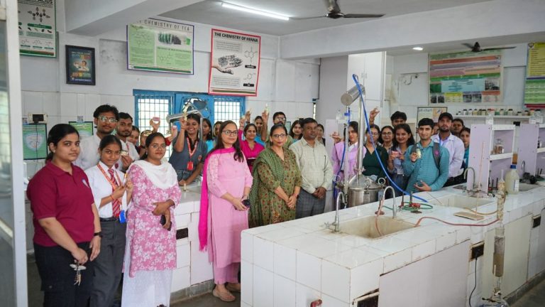 सुगंधित पौधों से बनेंगे बाजार योग्य उत्पाद! डॉल्फिन संस्थान में खास ट्रेनिंग